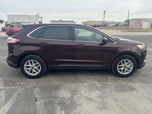 Used 2024 Ford Edge SEL image 5