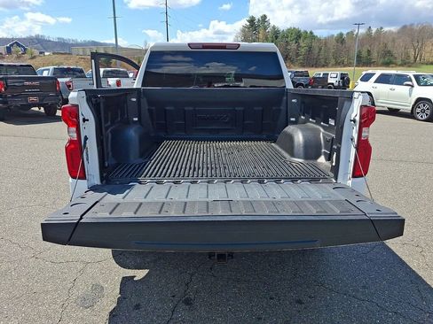 Used 2024 Chevrolet Silverado 1500 RST AWD/4WD image 29