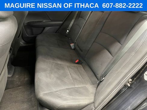 Used 2016 Honda Accord EX image 31