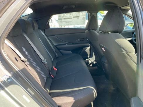 New 2025 Hyundai Elantra SEL FWD image 29