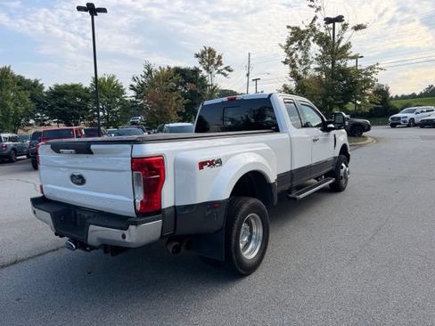 Used 2019 Ford F350 Lariat w/ Chrome Package AWD/4WD image 5