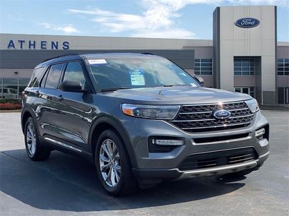 Certified 2022 Ford Explorer XLT w/ Equipment Group 202A