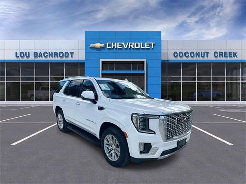 Used 2023 GMC Yukon Denali image 2
