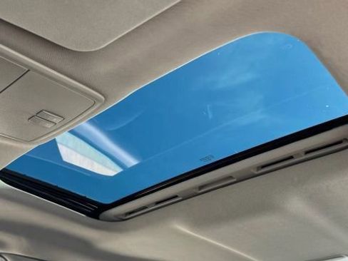 Used 2015 Chevrolet SS image 45