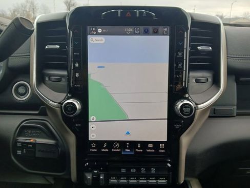 Used 2024 RAM 3500 Laramie w/ Towing Technology Group image 22