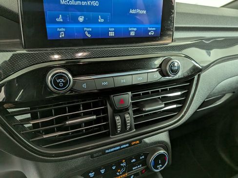 Used 2023 Ford Escape ST-Line image 26