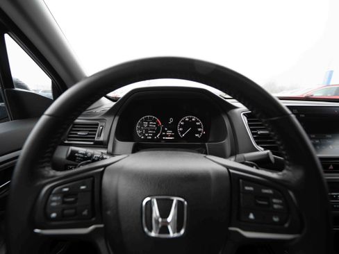 Certified 2025 Honda Ridgeline RTL image 15