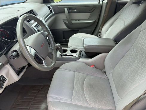 Used 2015 GMC Acadia SLE FWD image 5