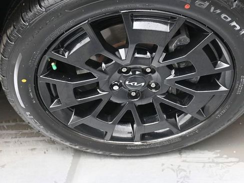 Used 2022 Kia Telluride SX w/ SX Prestige Package image 31