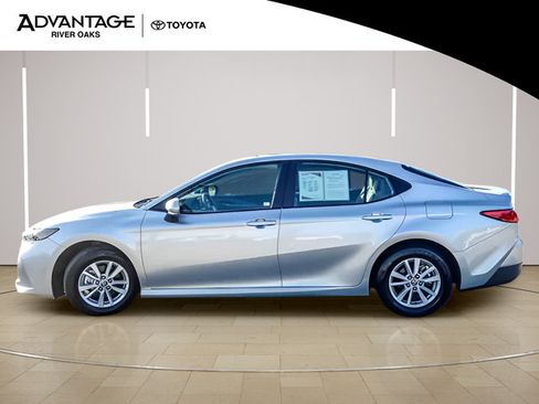 Used 2026 Toyota Camry LE w/ Convenience Package AWD/4WD image 5