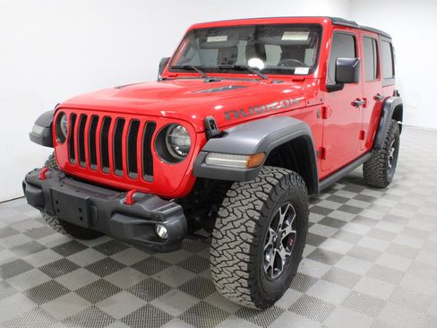Used 2018 Jeep Wrangler Unlimited Rubicon AWD/4WD image 30