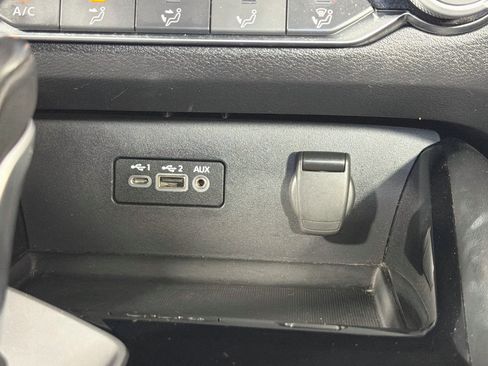 Used 2024 Nissan Altima 2.5 SR FWD image 25