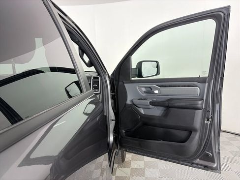 Used 2022 RAM 1500 Big Horn AWD/4WD image 29