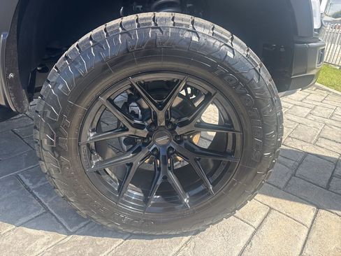 Used 2026 Ford F150 Raptor w/ Equipment Group 803A Raptor R AWD/4WD image 4