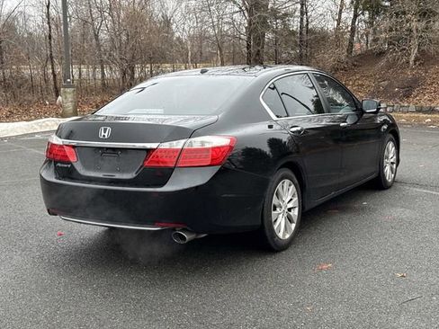 Used 2015 Honda Accord EX-L image 2
