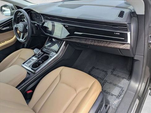 Used 2022 Audi Q8 Premium Plus AWD/4WD image 23
