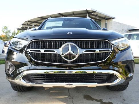 Used 2026 Mercedes-Benz GLC 300 4MATIC image 11