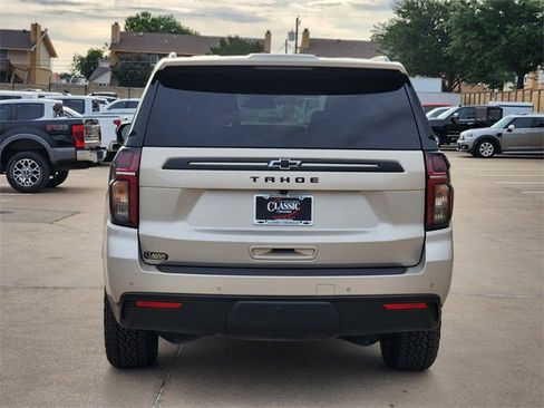 Used 2023 Chevrolet Tahoe Z71 w/ Luxury Package AWD/4WD image 14