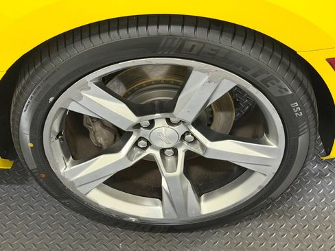 Used 2017 Chevrolet Camaro SS RWD image 16