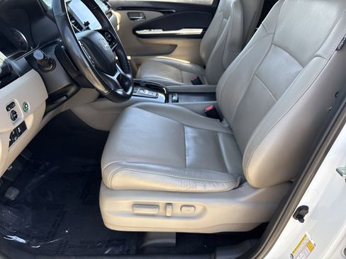 Used 2020 Honda Pilot Elite image 19