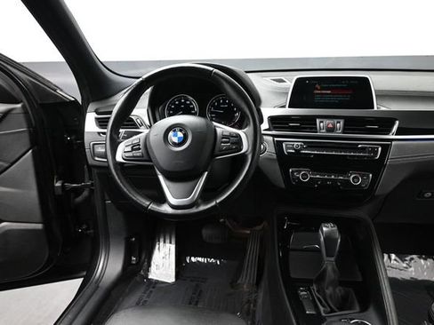 Used 2018 BMW X2 sDrive28i w/ Convenience Package FWD image 17