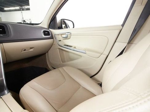 Used 2015 Volvo S60 T5 Premier Plus FWD image 8