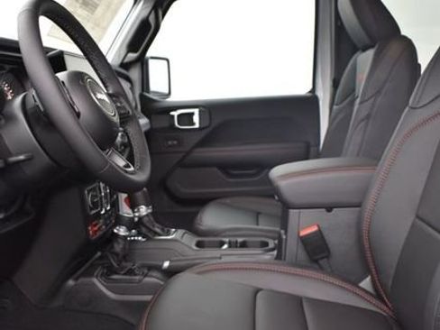 New 2026 Jeep Gladiator Rubicon image 9