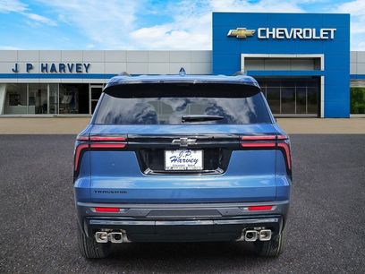 New 2026 Chevrolet Traverse LT w/ Midnight/Sport Edition