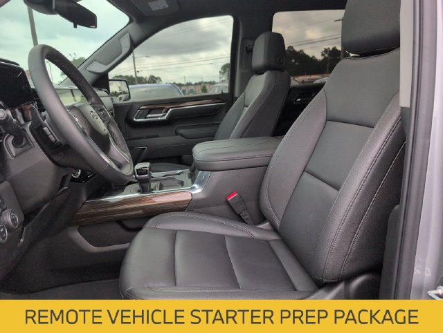 Used 2025 Chevrolet Silverado 1500 LT Trail Boss w/ Convenience Package II AWD/4WD image 15