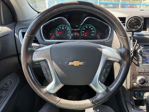 Used 2015 Chevrolet Traverse LT FWD image 8