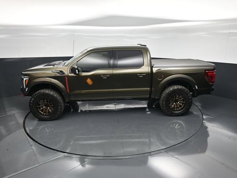 Certified 2025 Ford F150 Raptor w/ Equipment Group 803A Raptor R AWD/4WD image 44