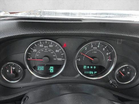 Used 2017 Jeep Wrangler Sahara w/ Connectivity Group image 12