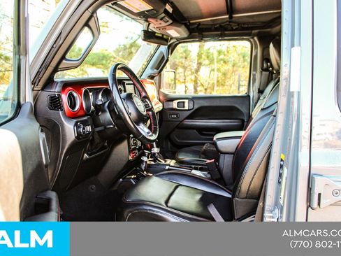 Used 2021 Jeep Wrangler Unlimited Rubicon w/ Uconnect 4C Nav & Sound Group AWD/4WD image 17