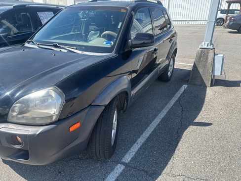 Used 2005 Hyundai Tucson 4WD image 7