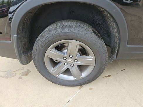 Used 2023 Honda Ridgeline RTL-E image 11