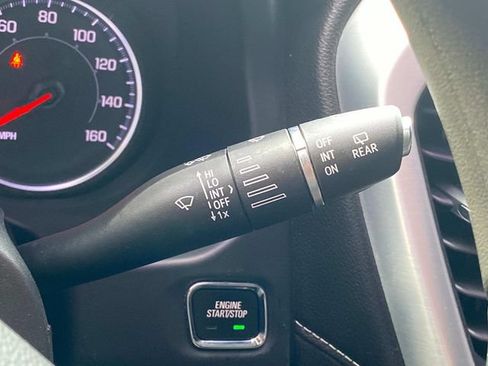 Used 2022 GMC Acadia SLE FWD image 24