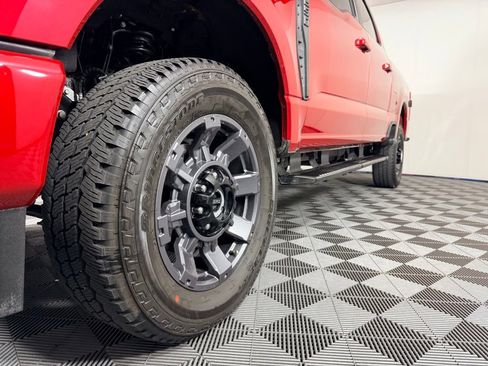 Used 2024 Ford F250 Lariat w/ Sport Appearance Package image 12