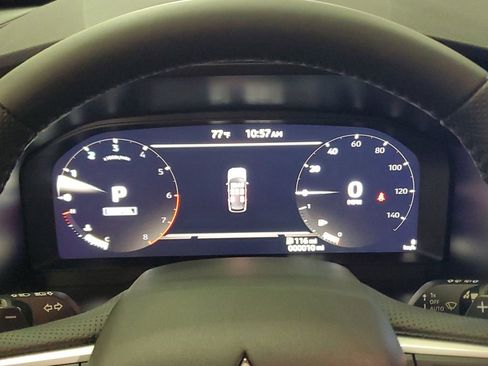 New 2025 Mitsubishi Outlander SE image 28