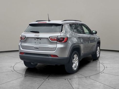 Certified 2022 Jeep Compass Latitude w/ Convenience Group image 12