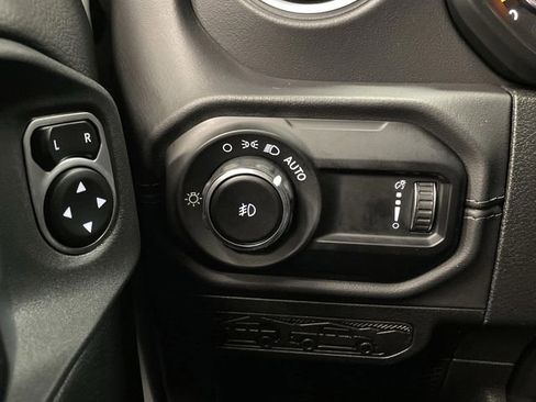 New 2025 Jeep Wrangler Sahara image 22