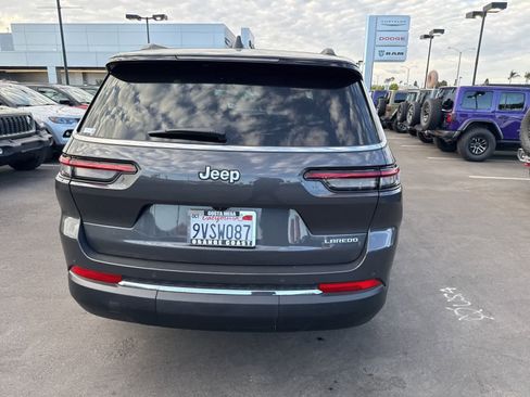 Used 2025 Jeep Grand Cherokee L Laredo RWD image 15