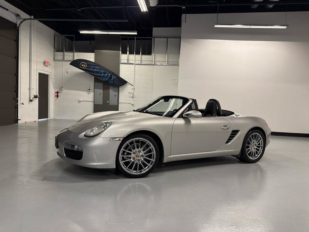 Used 2005 Porsche Boxster RWD image 2