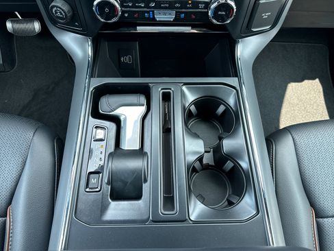 New 2025 Ford F150 Lariat w/ Equipment Group 501A Mid image 30