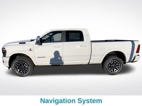 New 2026 RAM 2500 Limited AWD/4WD image 3