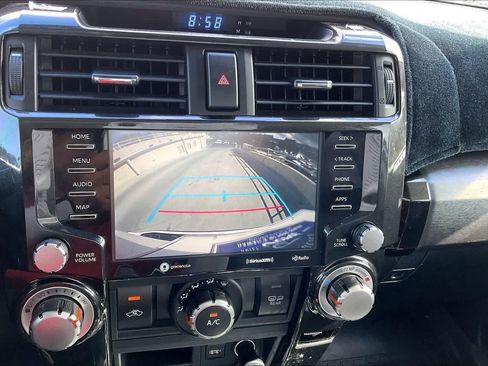 Used 2020 Toyota 4Runner 4WD image 26