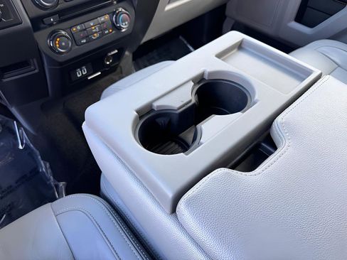 Used 2016 Ford F150 XLT w/ Equipment Group 302A Luxury image 29