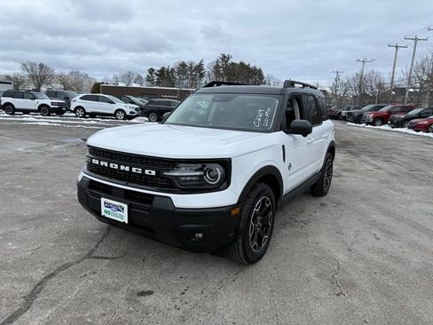 Used 2025 Ford Bronco Sport Outer Banks w/ Outer Banks Tech Package+ image 14