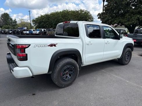 Used 2026 Nissan Frontier PRO-4X AWD/4WD image 4