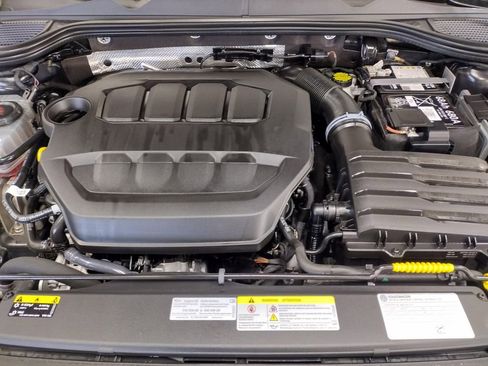 Used 2024 Volkswagen GTI S image 11