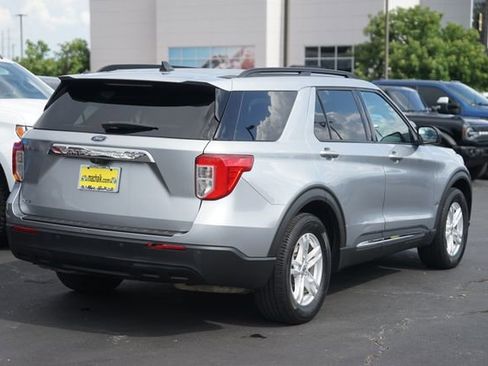 Used 2022 Ford Explorer XLT RWD image 6